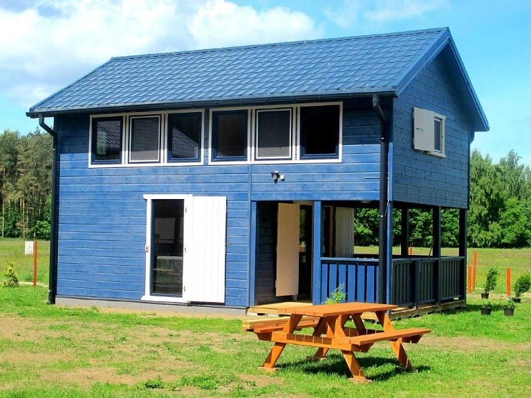 niebieski dom